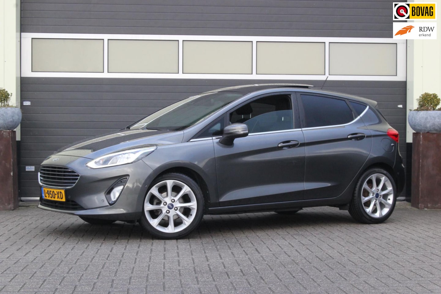 Ford Fiesta - 1.0 EcoBoost Titanium | Schuifdak | Camera | - AutoWereld.nl