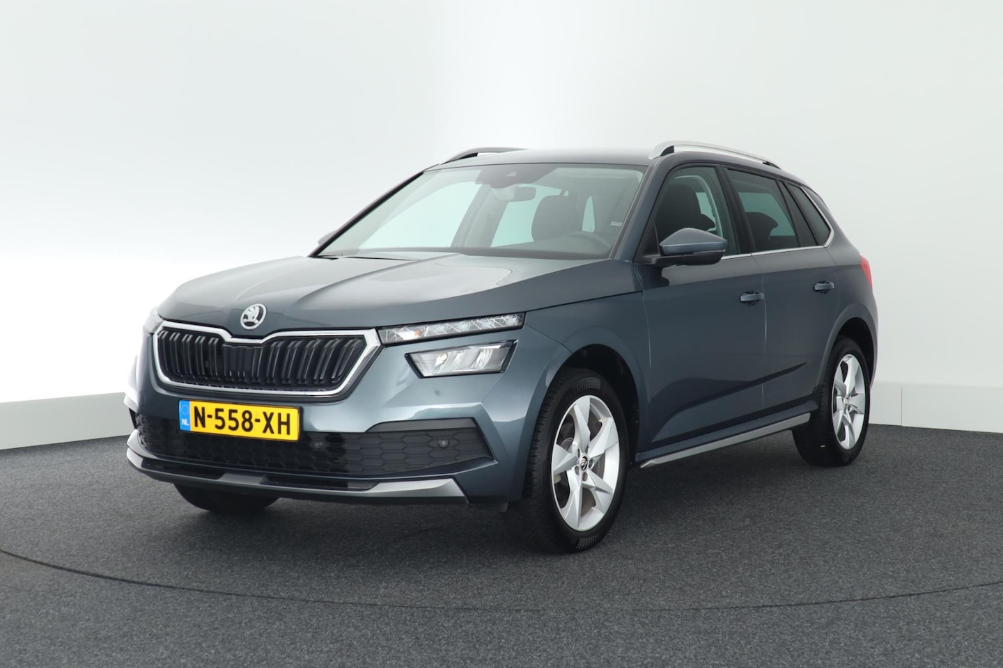 Skoda Kamiq - 1.0 TSI 110pk Style Trekhaak Camera Stoelverwarming Carplay - AutoWereld.nl
