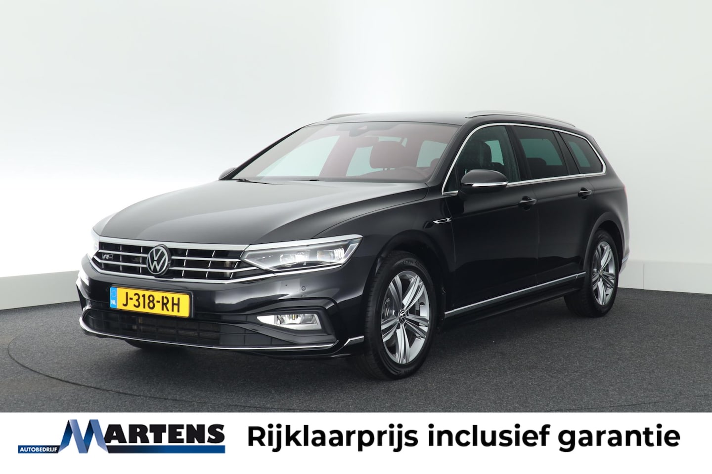 Volkswagen Passat Variant - 1.5 TSI 150pk DSG R-Line Business + Trekhaak Camera Leder Stoelverwarming Virtual Cockpit - AutoWereld.nl