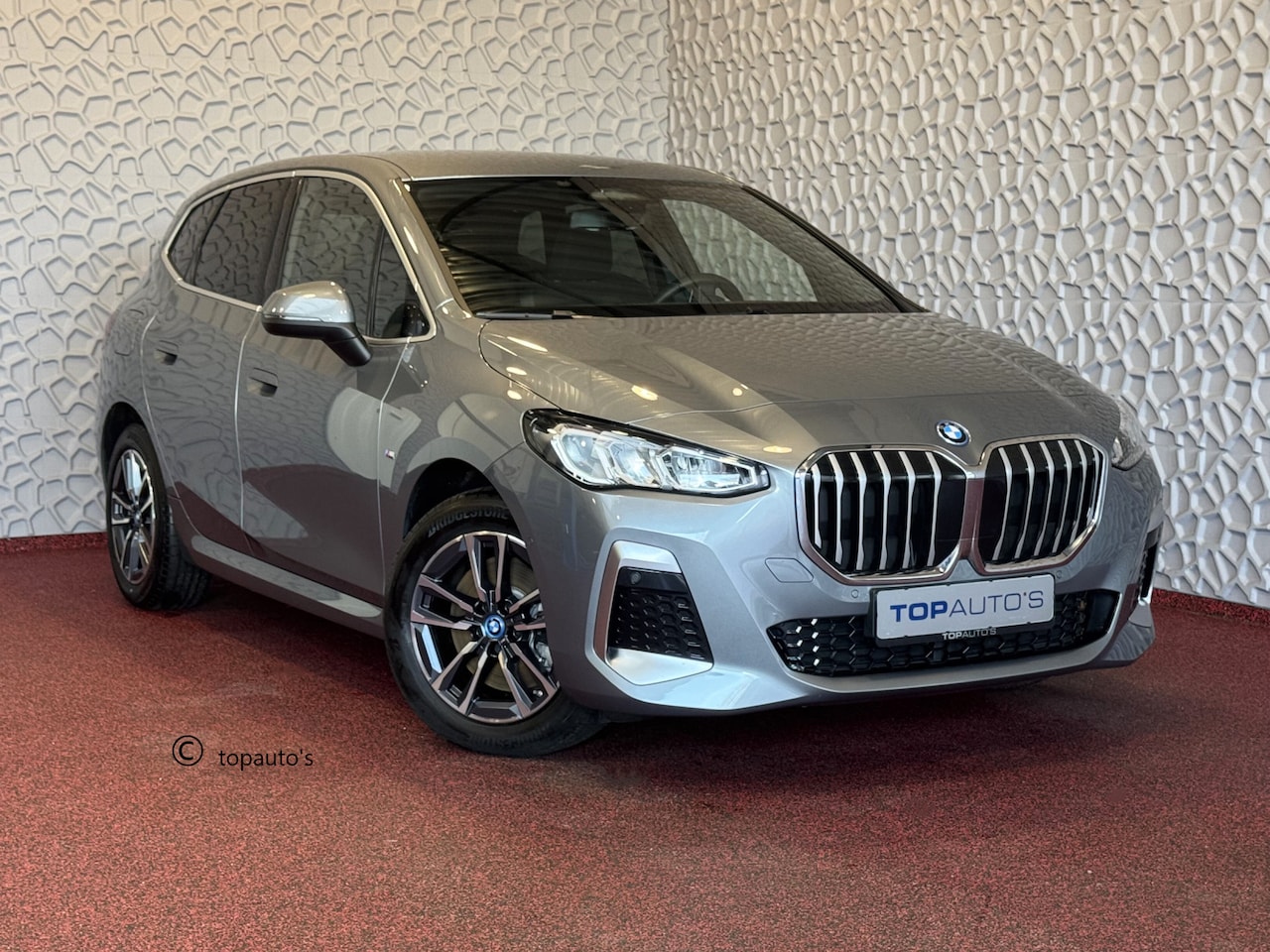 BMW 2-serie Active Tourer - 230E TREKHAAK LED ELEK.KLEP CAMERA M-SPORT AWD 4X4 4WD M-Sportpakket  PHEV ✅ Top Auto's. A - AutoWereld.nl