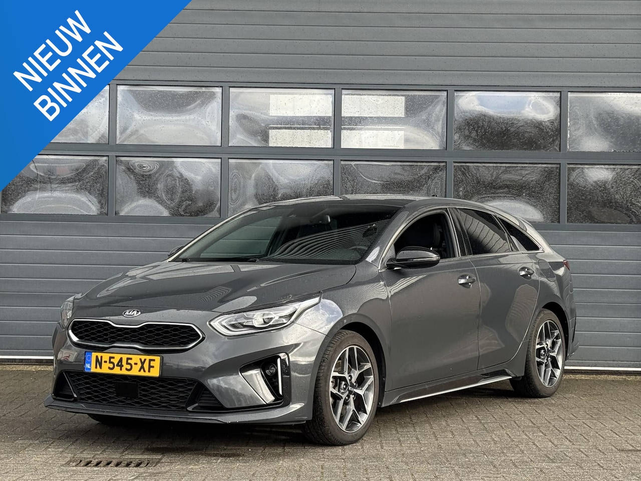 Kia Pro cee'd - 1.0 T-GDI GT-PLUSLINE I P-CAMERA I SCHUIF/KANTELDAK I APPLE CARPLAY I STOELVERWARMING - AutoWereld.nl