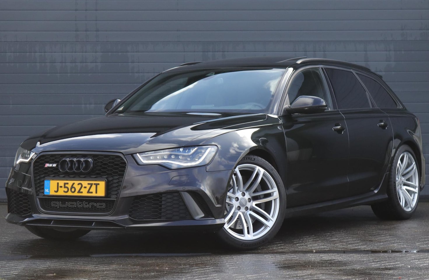 Audi A6 Avant - 4.0 TFSI RS 6 quattro RS6 / GEHEEL ORIGINEEL / PANO - AutoWereld.nl