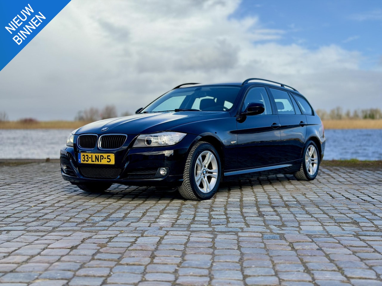 BMW 3-serie Touring - 318i Business Line|Carplay|Afn. Trekhaak|Gr. Beurt - AutoWereld.nl