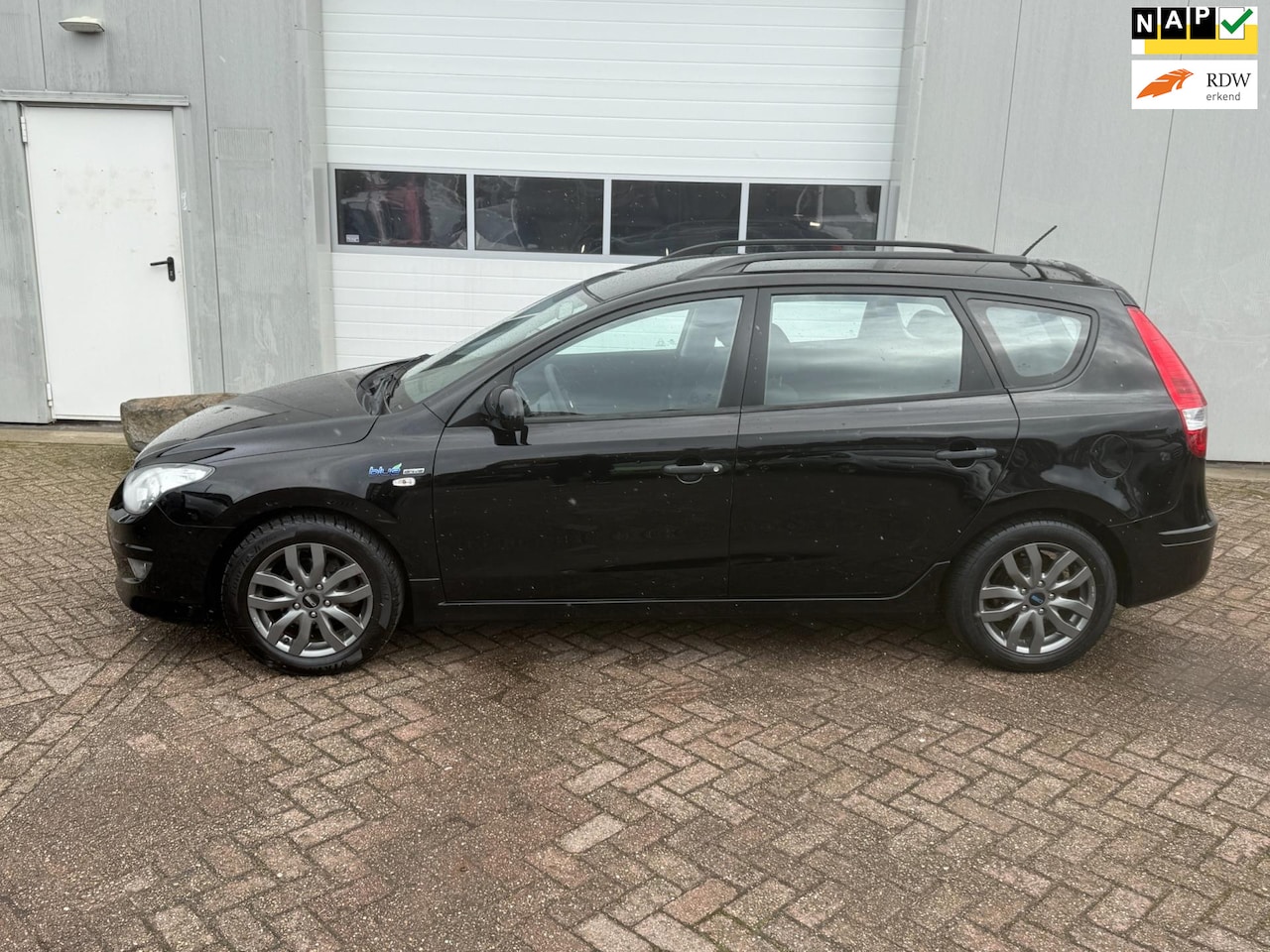 Hyundai i30 CW - 1.4i i-Drive Cool 1.4i i-Drive Cool - AutoWereld.nl