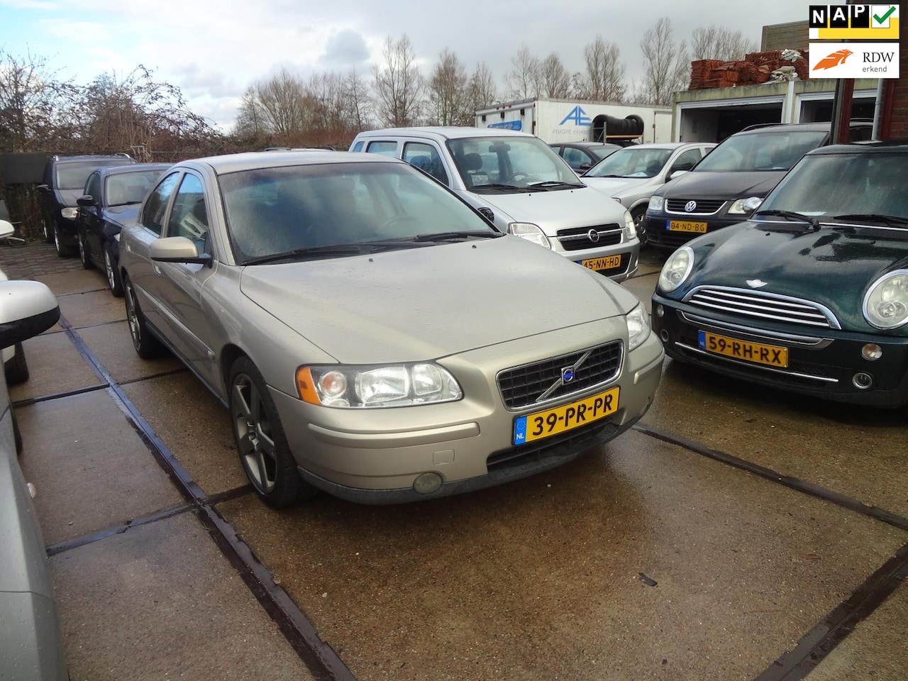 Volvo S60 - 2.4 Edition autom elek pak boekjes nap apk - AutoWereld.nl