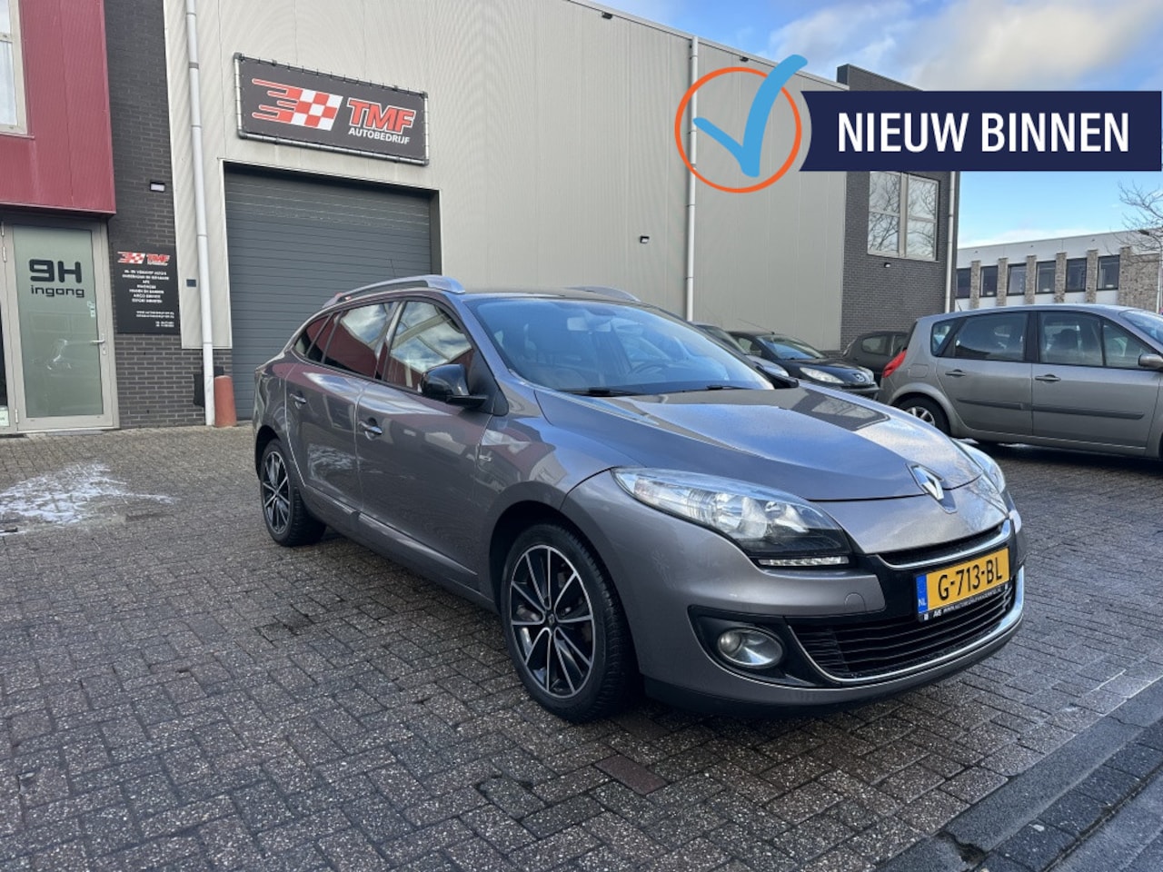 Renault Mégane Estate - 1.2 TCe Bose Navi LED Leder Keyless Nette Auto! - AutoWereld.nl