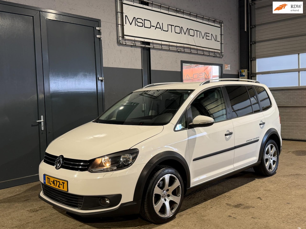Volkswagen Touran Cross - 1.4 TSI Cross|CAMERA|ONDERHOUDEN|TREKHAAK |140pk ! - AutoWereld.nl