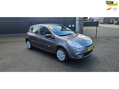 Renault Clio - 1.2 Special Line