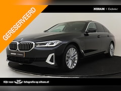 BMW 5-serie - 530e HIGH EXECUTIVE -LUXURY-LINE|PANO.DAK|HEAD-UP DISP.|360°CAM|ADAP.DEMP.|PRIVACY.GLAS|AD