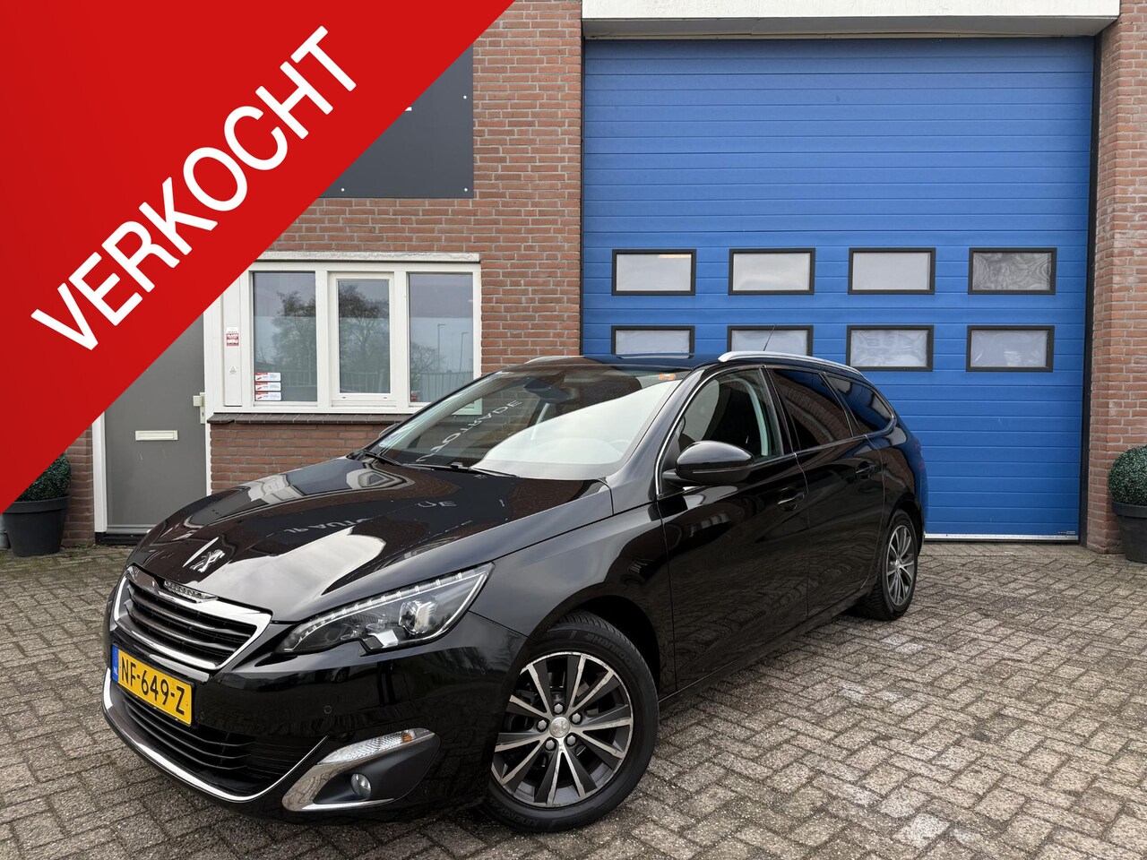 Peugeot 308 SW - 1.2 PureTech Allure | Pano | 1e Eig | Distributie vv - AutoWereld.nl