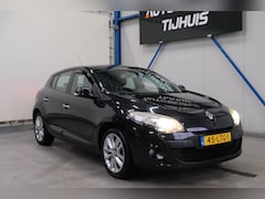 Renault Mégane - 1.4 TCe Privilège > Lees Advertentie <