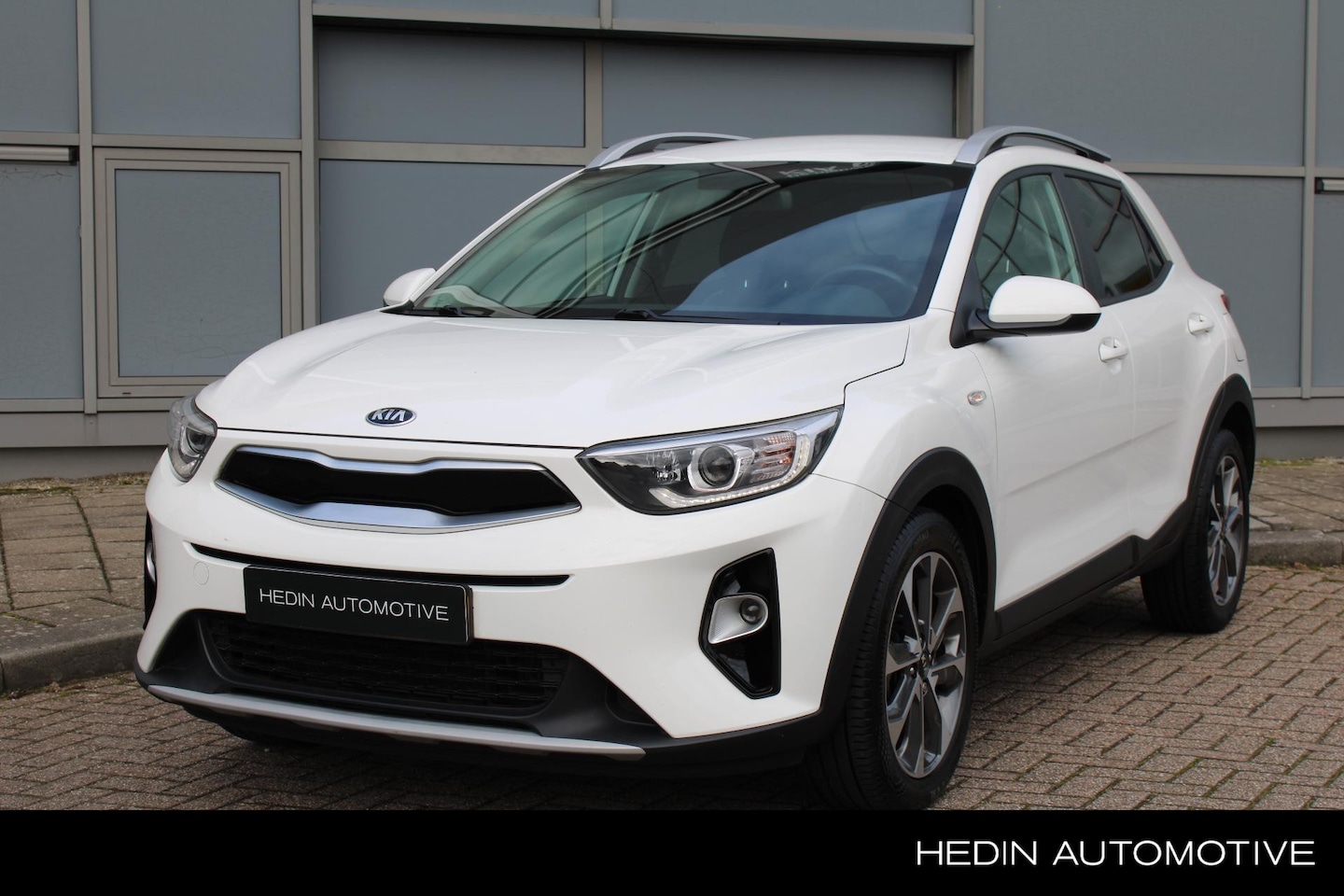 Kia Stonic - 1.0 T-GDi Sports Edition Airconditioning l Camera l Cruise-controle l Privacy-glass l 18-I - AutoWereld.nl