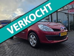 Renault Clio - 1.2-16V Expression Rijt schkelt perfect