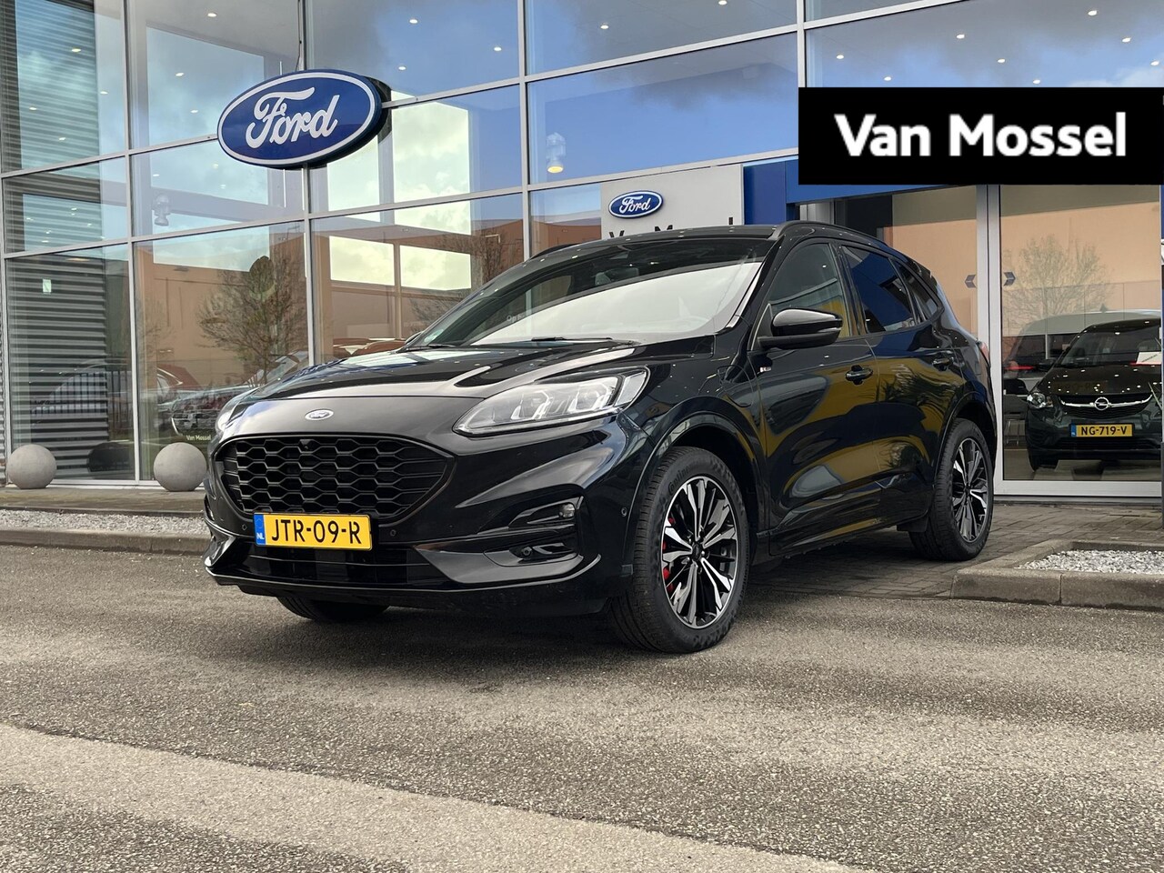 Ford Kuga - 2.5 PHEV ST-Line | Climate Control | Adaptive Cruise Control | Head-Up Display | Achteruit - AutoWereld.nl