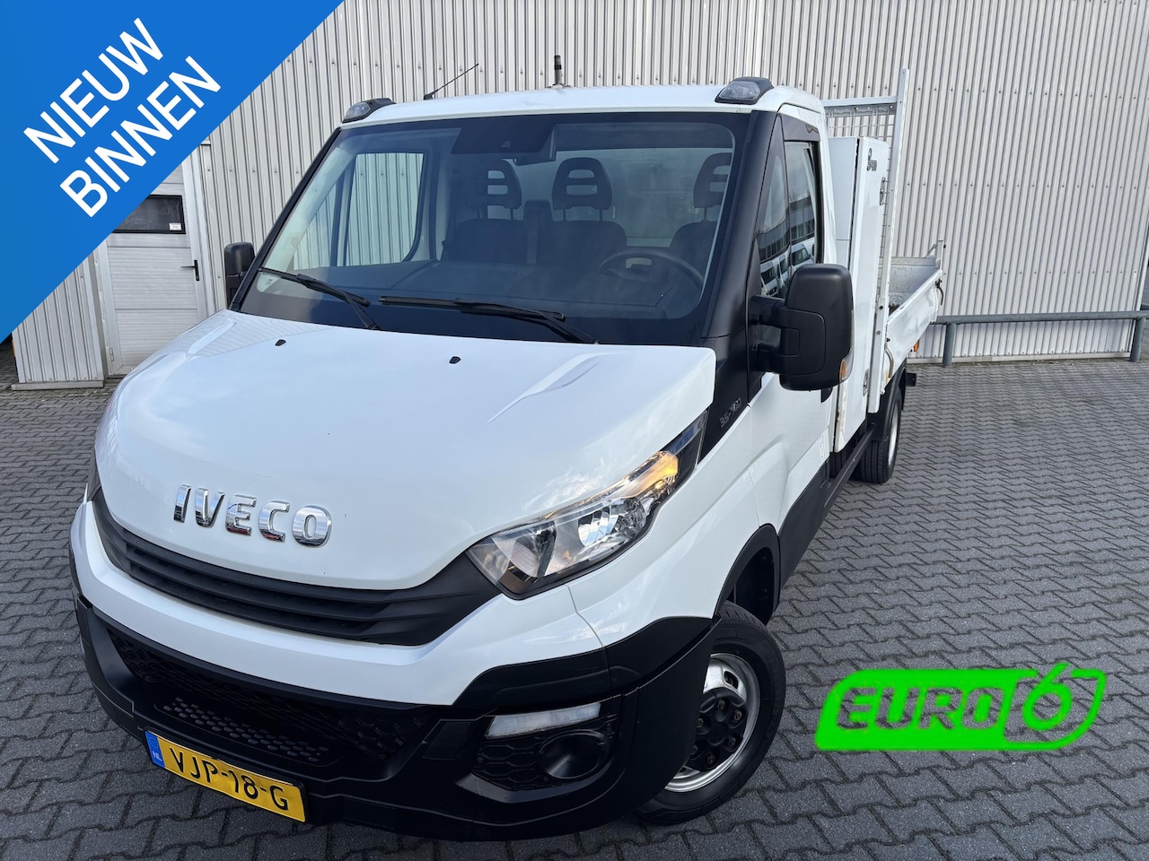 Iveco Daily - 35C14 2.3*ECC*CRUISE*HAAK*KIPPER*3PERS.* - AutoWereld.nl