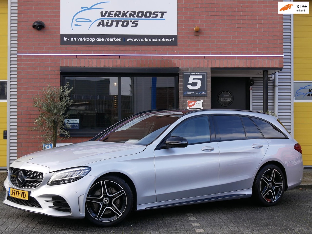 Mercedes-Benz C-klasse Estate - 200 Business Solution AMG. camera. stoelverwarming. leder - AutoWereld.nl