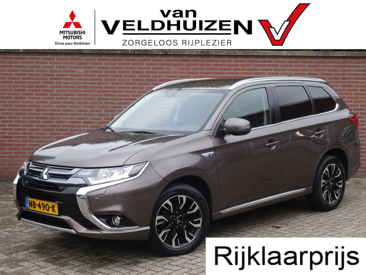 Mitsubishi Outlander - PHEV Premium | Apple CarPlay | Blind Spot Warning - AutoWereld.nl