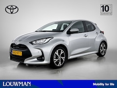 Toyota Yaris - 1.5 Hybrid 115 Dynamic Comfort Pack | Parkeersensoren | Navigatie |