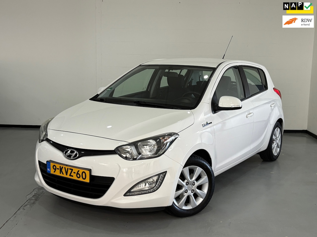 Hyundai i20 - 1.2i i-Deal 1.2i i-Deal - AutoWereld.nl