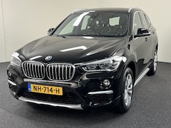 BMW X1 - sDrive18i Centennial High Executive vol leder / afn. trekhaak / airco / PDC / Camera / Nav