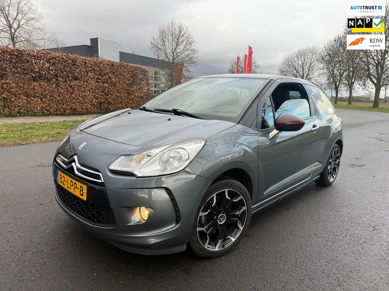 Citroën DS3 - 1.6 So Chic NAP/CLIMA/2-2027 - AutoWereld.nl
