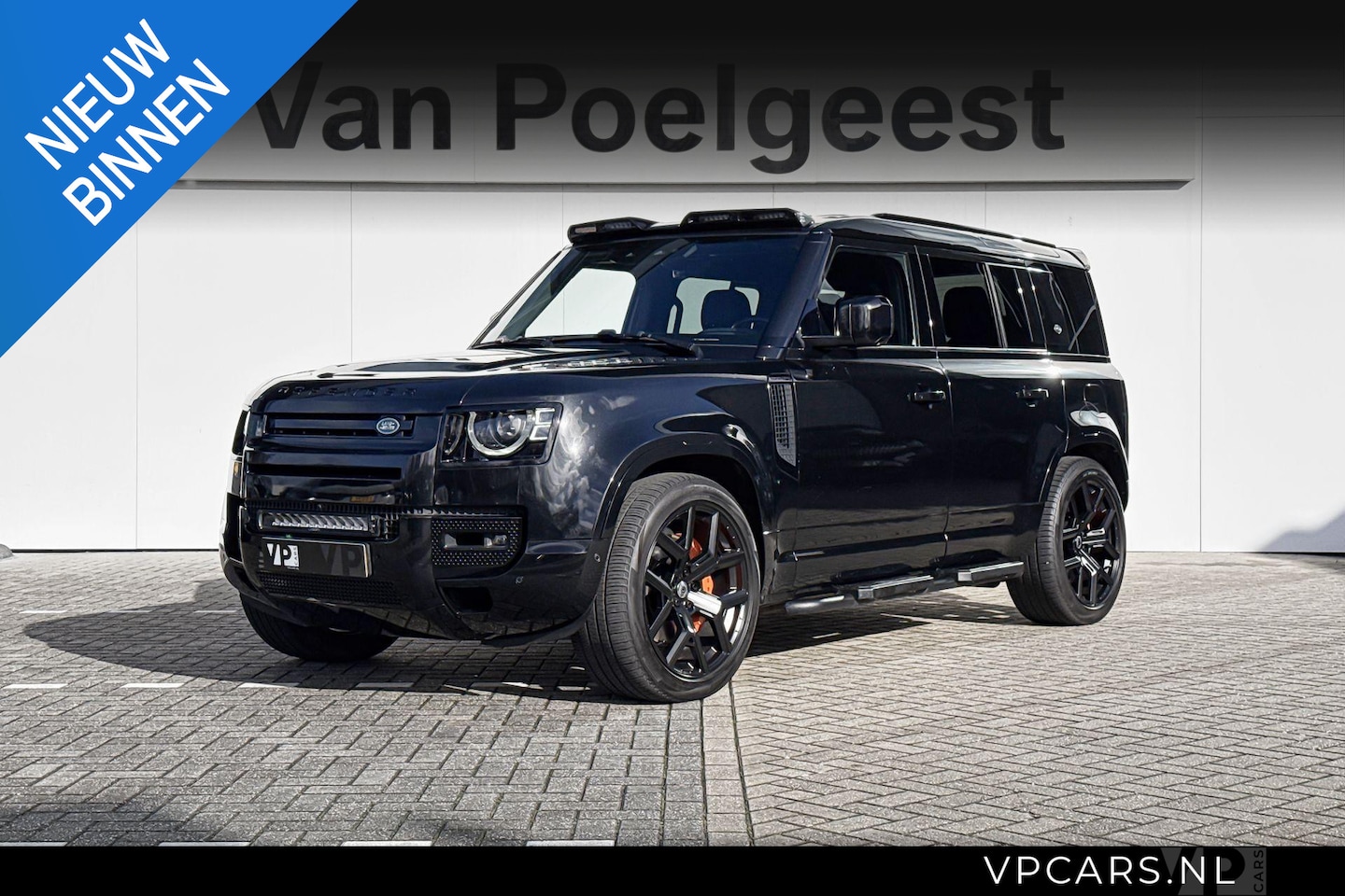 Land Rover Defender 110 - 2.0 P400e 110 XS Edition Urban pakket - AutoWereld.nl