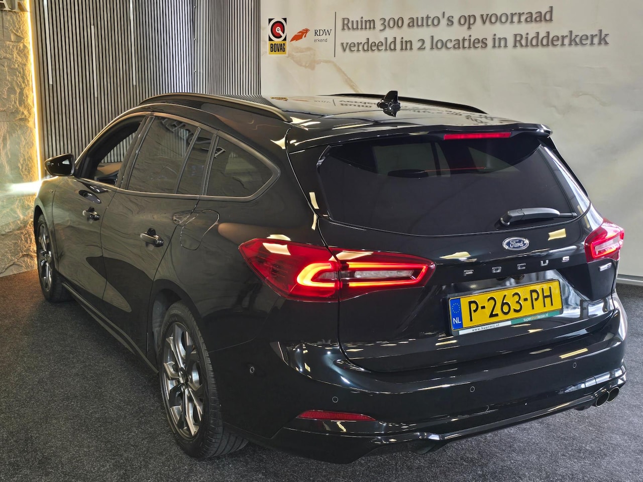 Ford Focus Wagon - 1.0 EcoBoost Hybrid ST Line Titanium|GARANTIE|NAP|CARPLAY|STOELVERW - AutoWereld.nl