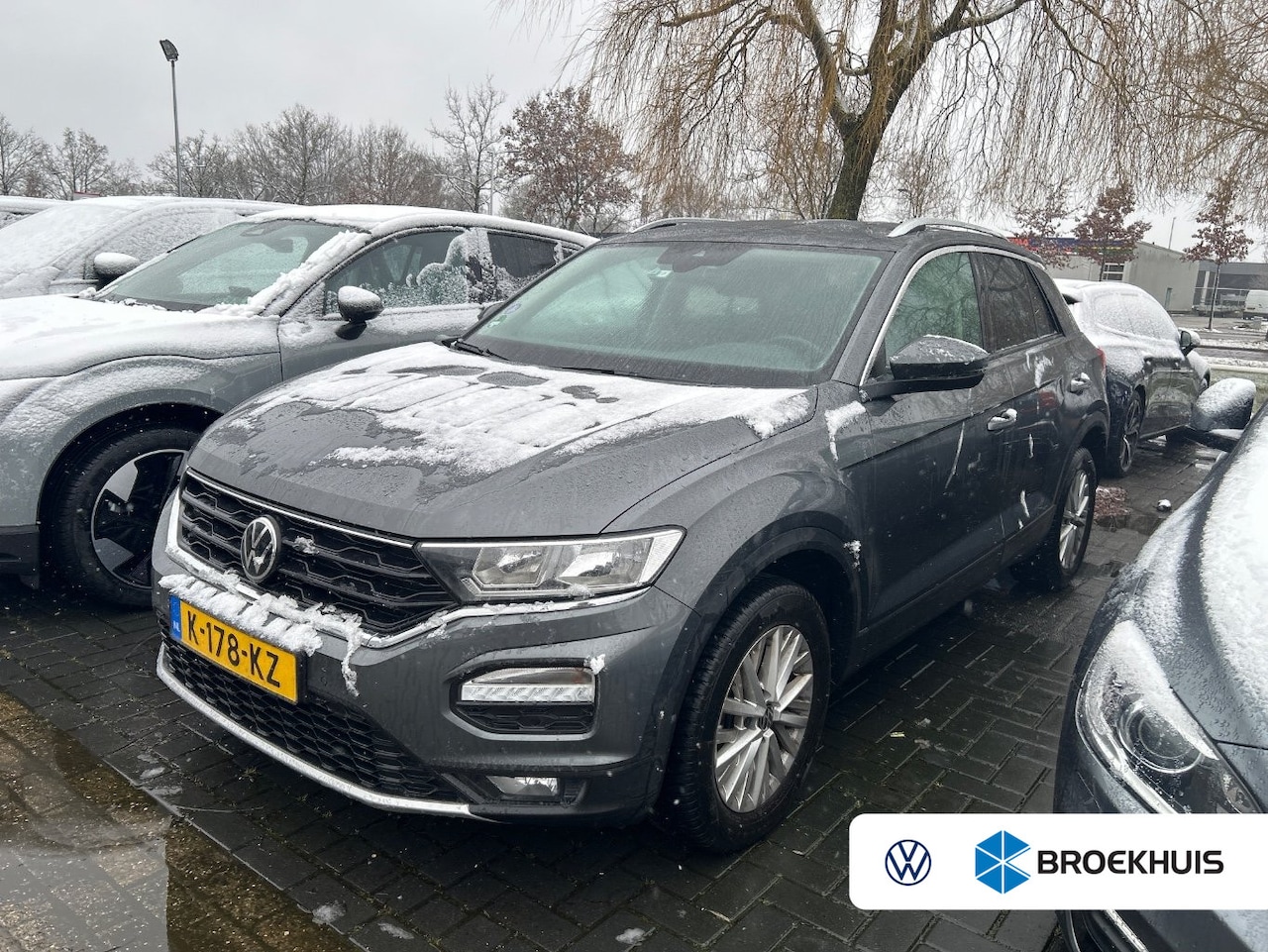 Volkswagen T-Roc - 1.0 TSI 95 pk Style | Trekhaak | Apple Carplay | Cruise control adaptie | - AutoWereld.nl