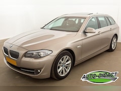 BMW 5-serie Touring - 523i Automaat 1e eigenaar Pano Leder Navi High Executive