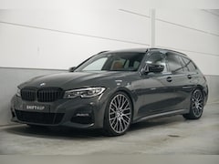 BMW 3-serie Touring - 330e M-Sport | Panoramadak | Harman Kardon | Head Up | 20" | Elektr. Trekhaak