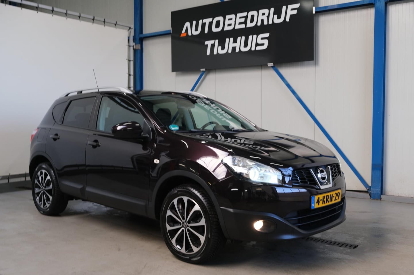 Nissan Qashqai - 1.6 Connect Edition - N.A.P. Airco, Cruise, Navi, Camera, Trekhaak. - AutoWereld.nl