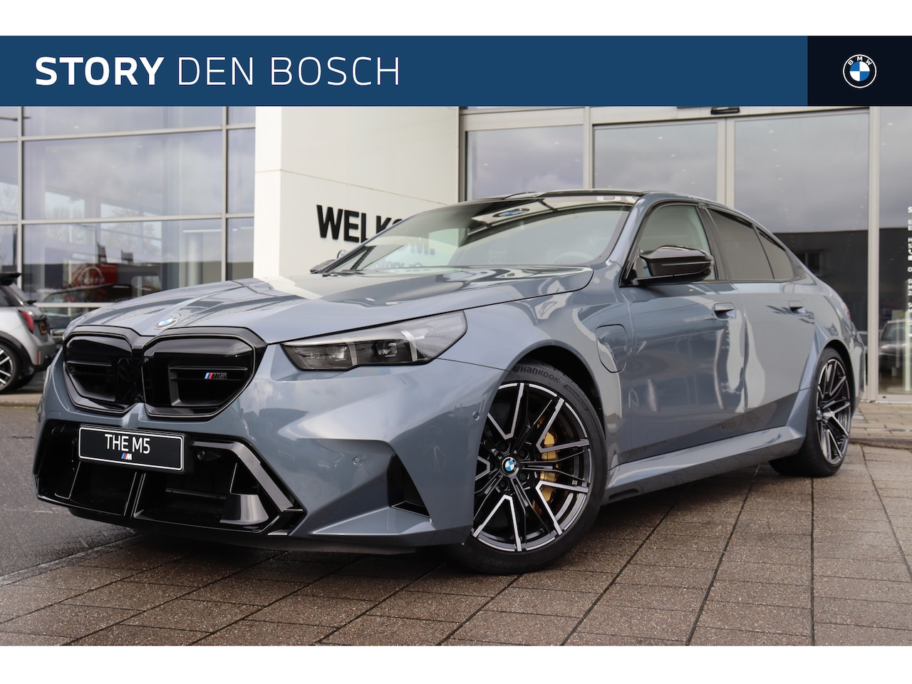 BMW M5 - 5 Serie Automaat / M Drive Professional / M Multifunctionele Stoelen / Trekhaak / Bowers & - AutoWereld.nl