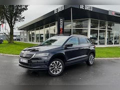 Skoda Karoq - 1.5 TSI 150pk Style | TREKHAAK | PANORAMA | CAMERA |