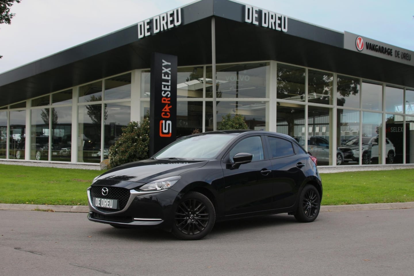Mazda 2 - 1.5 Skyactiv-G Sportive | CAMERA | CARPLAY | STOELVERW | - AutoWereld.nl