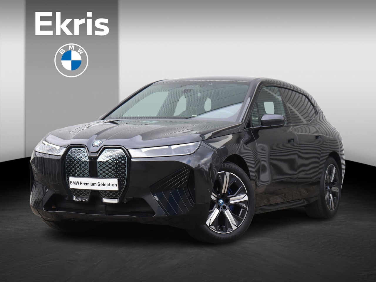 BMW iX - xDrive40 | High Executive | Sportpakket | Driving Assistant Prof. | Head-Up | Trekhaak | S - AutoWereld.nl