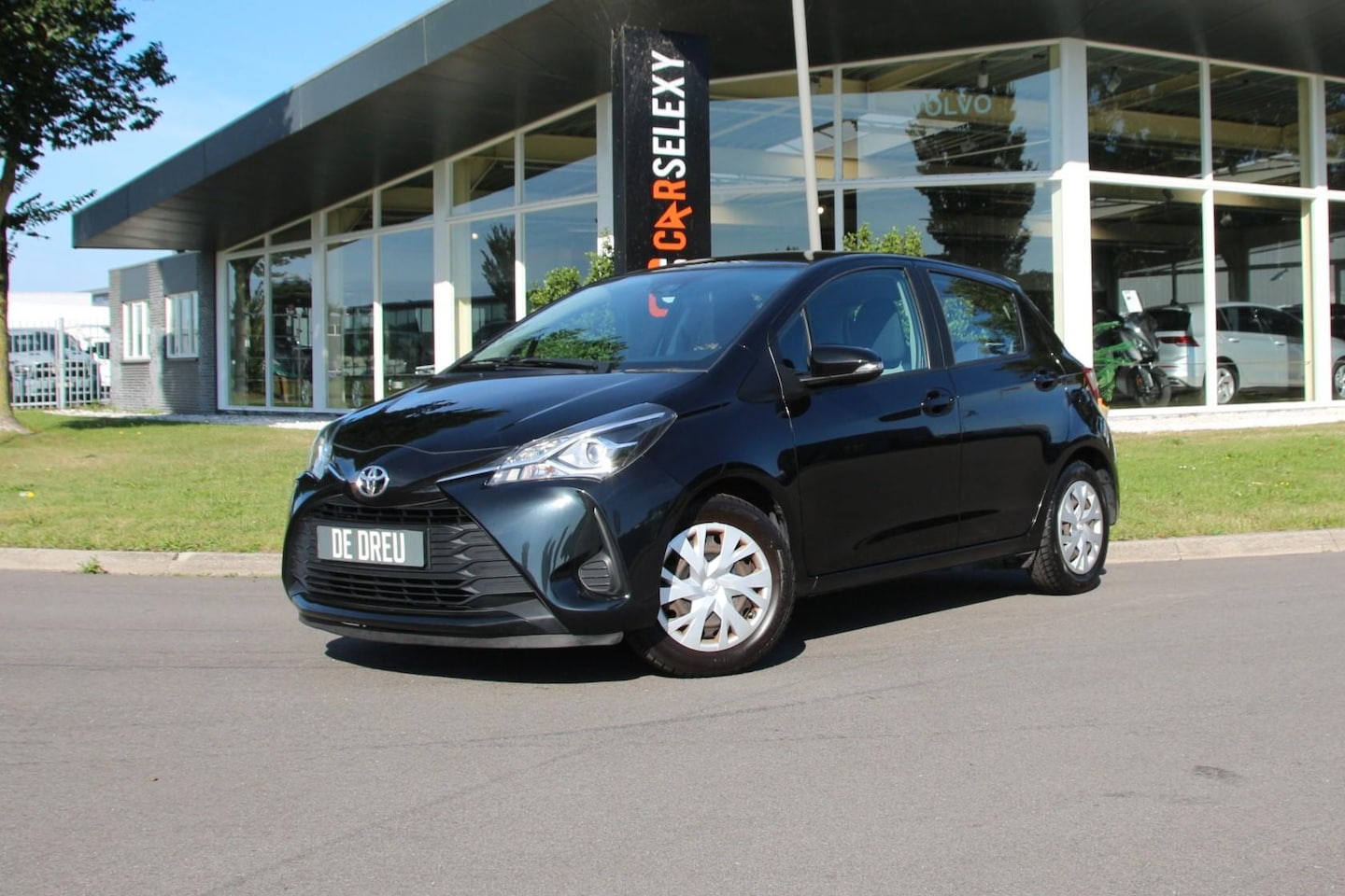 Toyota Yaris - 1.0 VVT-i Energy |NAVI | CRUISE | CAMERA | ALL SEASON - AutoWereld.nl