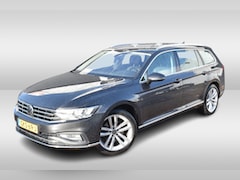 Volkswagen Passat Variant - 1.5 TSI R-Line Business + Navigatie | Airco | Elek achterklep | LM Velgen | PDC V+A |