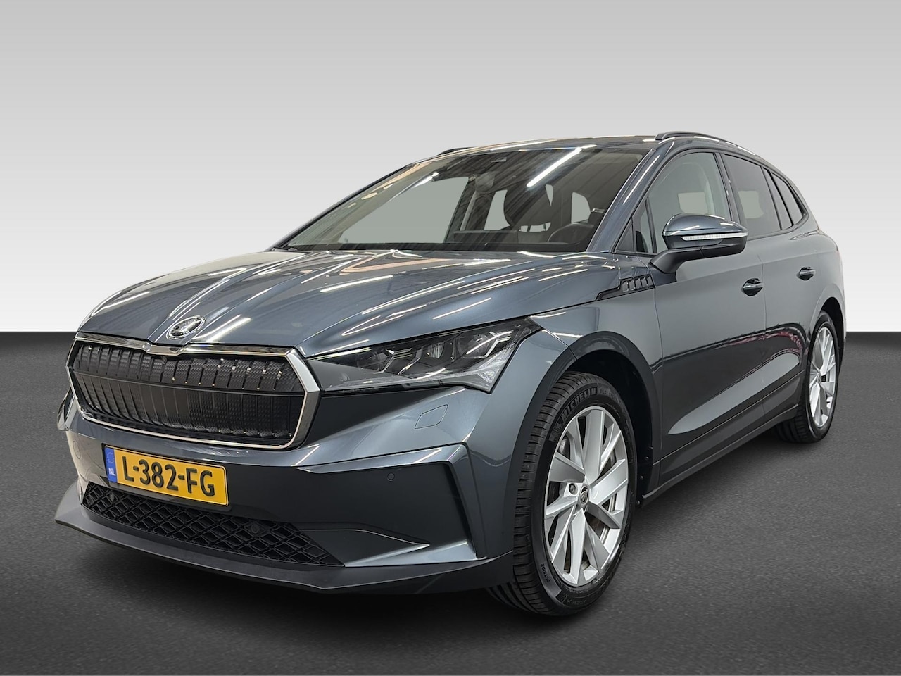 Skoda Enyaq iV - 60 FIRST EDITION 180PK NAVI CAMERA WINTERPACK NAP - AutoWereld.nl