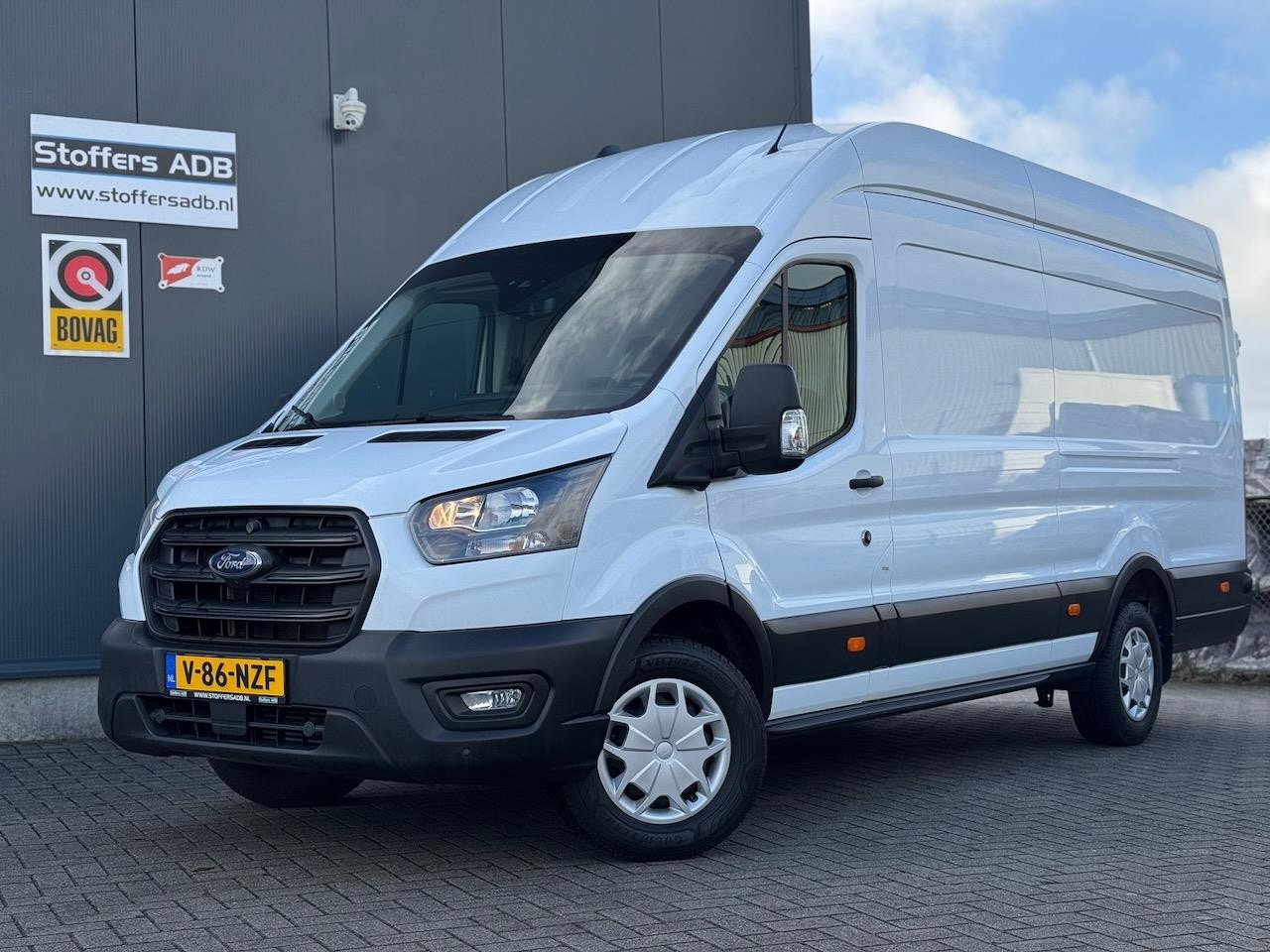 Ford Transit - 350 2.0 TDCI L4H3 Trend RWD | Garantie 2028 | Navi | Digitale spiegel | Express Line | Car - AutoWereld.nl