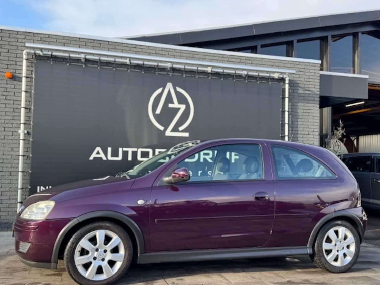 Opel Corsa - 1.2-16V Silverline AC*PURPLE SPELL METALLIC* - AutoWereld.nl