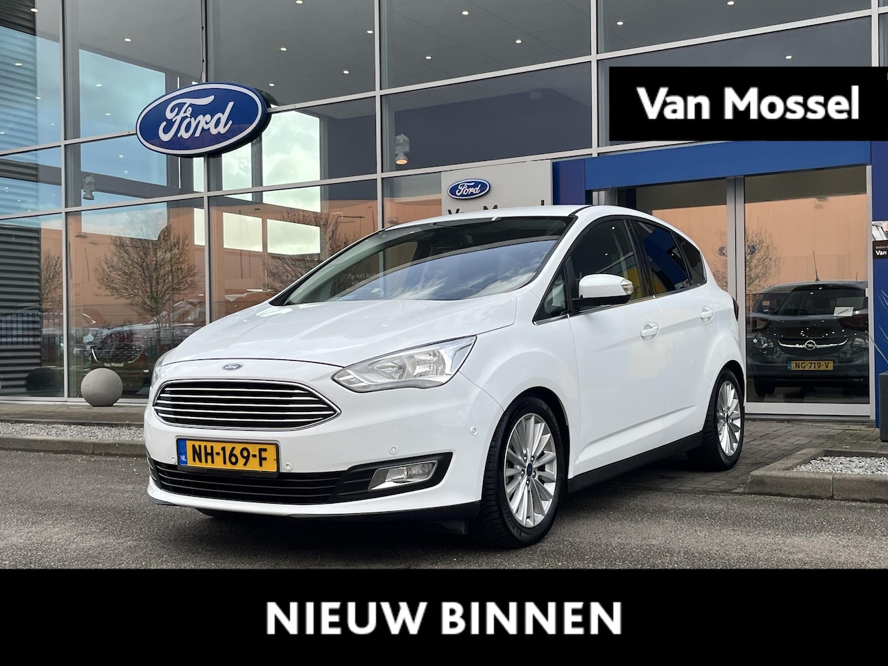 Ford C-Max - 1.0 Titanium | Wegklapbare Trekhaak | Climate Control | Cruise Control | Navigatie | Parke - AutoWereld.nl