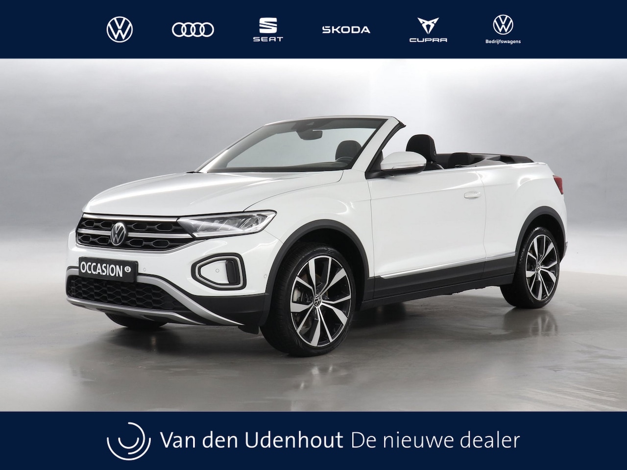 Volkswagen T-Roc Cabrio - 1.0 TSI 110pk Style / Navigatie / Stoel+Stuurverwarming / Camera - AutoWereld.nl