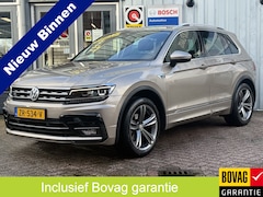 Volkswagen Tiguan - 1.4 TSI ACT Highline Business R | AUTOMAAT | TREKHAAK | VIRTUAL | FULL LED |