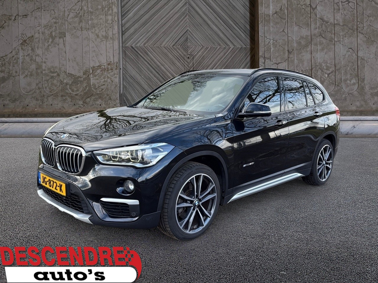 BMW X1 - sDrive20i Centennial High Executive - AutoWereld.nl