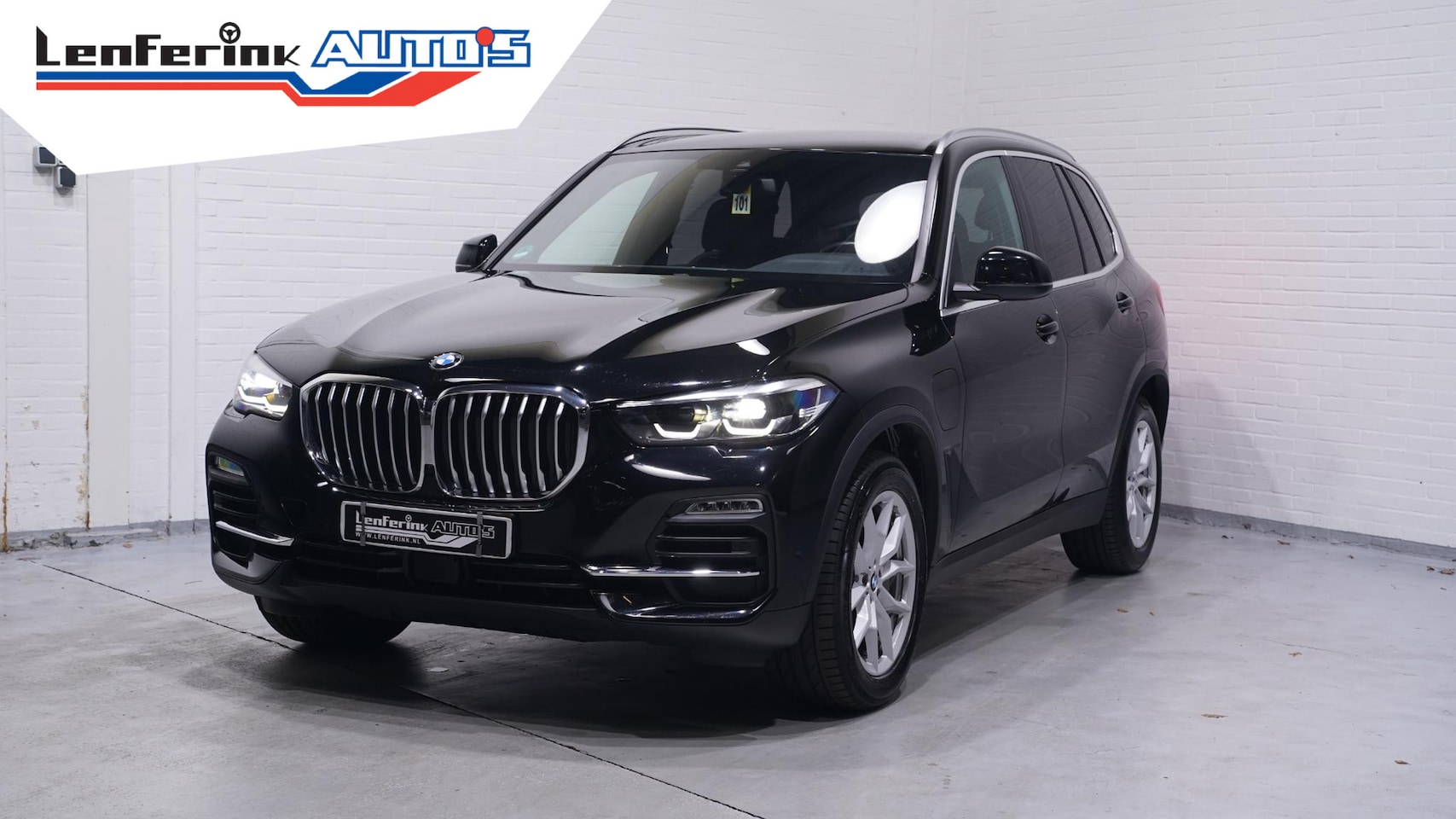 BMW X5 - xDrive45e High Executive DAB-ontvangst apple carplay camera verwarmde en geventileerde com - AutoWereld.nl