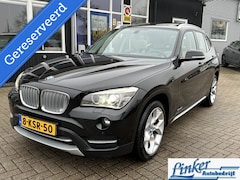BMW X1 - sDrive20i - AUTOMAAT PANO TREKH CRUISE LEDER NL-AUTO
