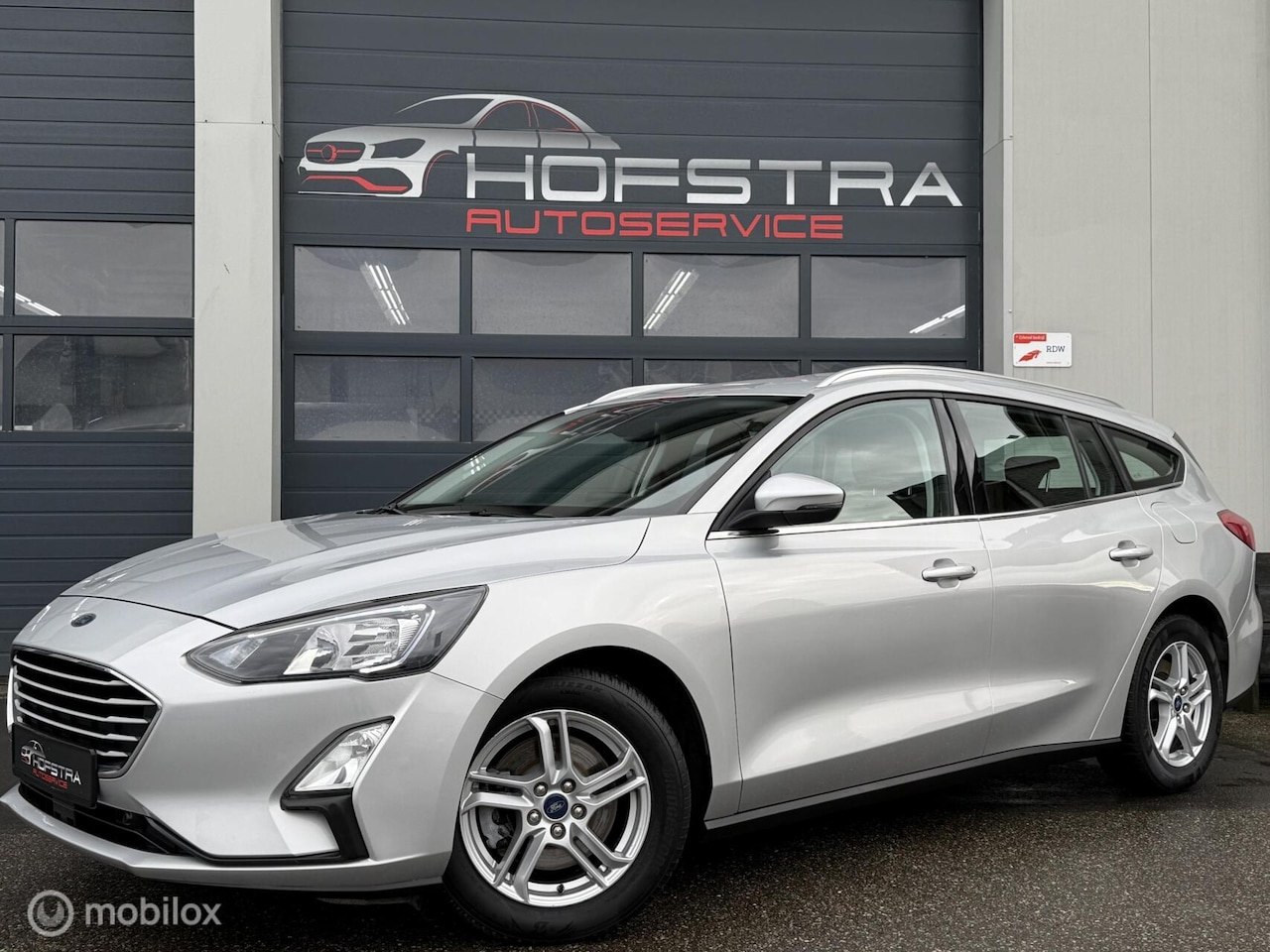 Ford Focus Wagon - 1.0 EcoBoost Hybrid Trend Camera Carplay LED - AutoWereld.nl