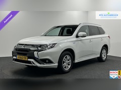 Mitsubishi Outlander - 2.4 PHEV Pure NAVI CAMERA CARPLAY ECC CRUISE STOELVERWARMING