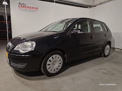 Volkswagen Polo - 1.4-16V 81pk Comfortline 5 Drs Airco / Cruise C