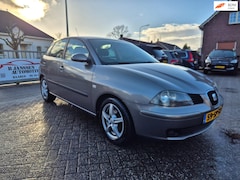 SEAT Ibiza - 1.4-16V Auto Airco, Cruise, Trekhaak,